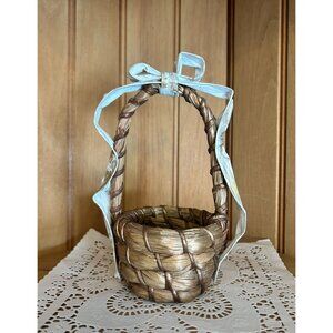 Small Woven Natural Straw Basket Handle Gold Accents White Paper Ribbon